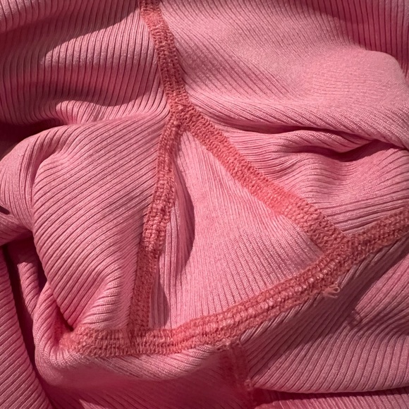 Pink Ribbed Leggings - Picture 5 of 5